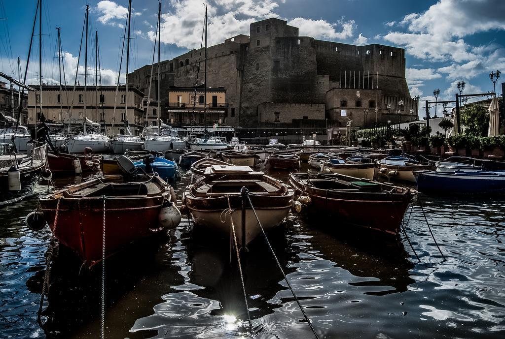 Transatlantico Hotel Napoli Bagian luar foto